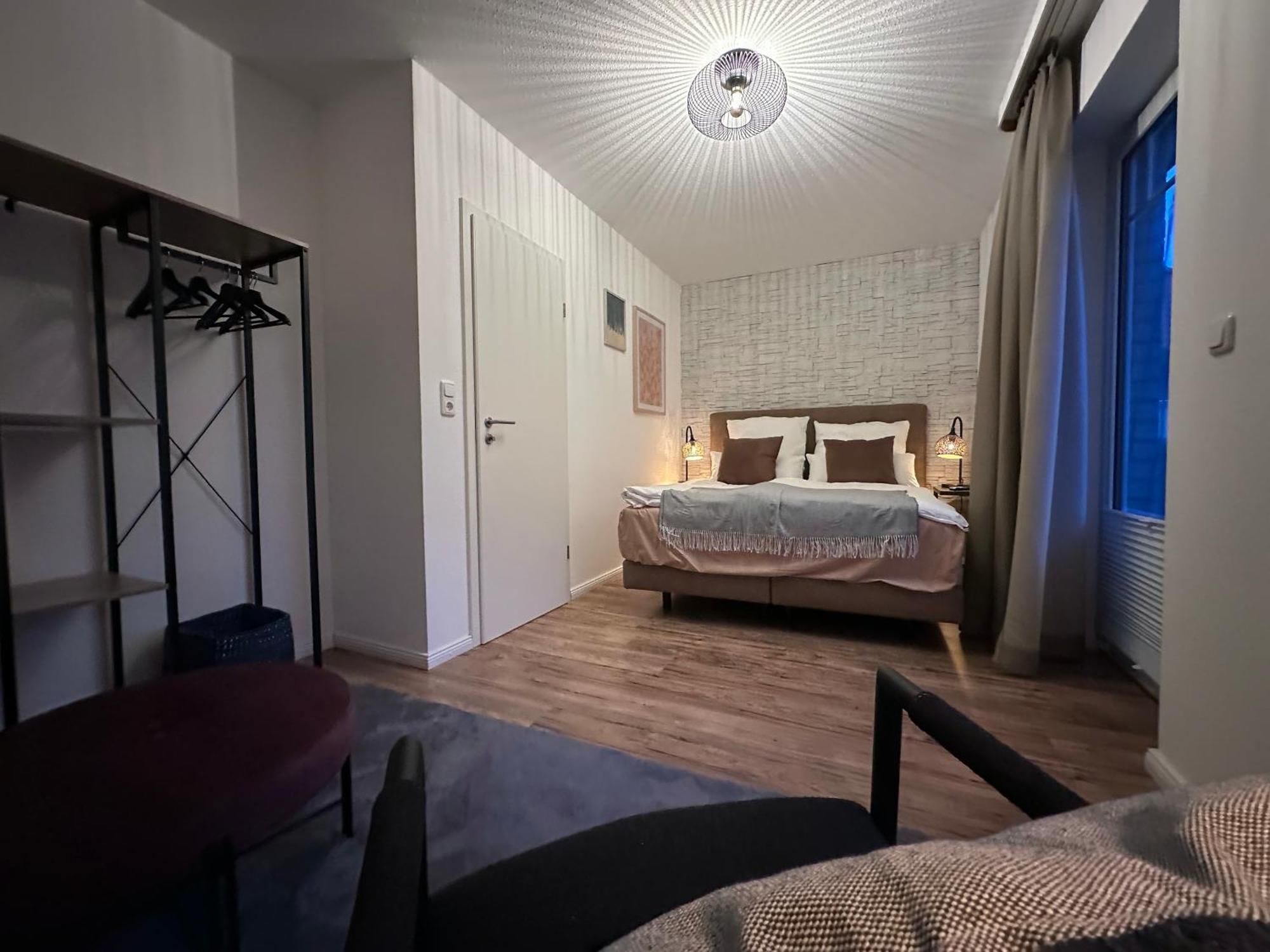 Luxx Downtown - Design-Apartment Zentral Im Ort Bad Zwischenahn Esterno foto